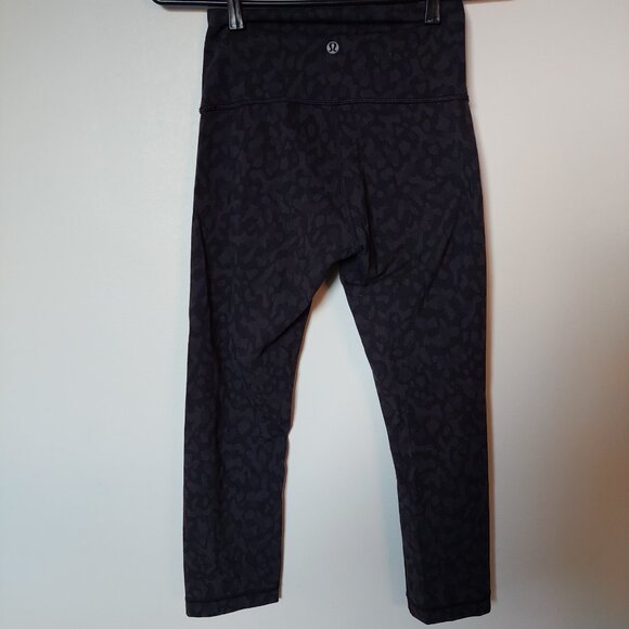 Lululemon Align Crop 21", Women's Size 4 - Picture 2 of 5